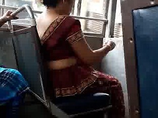 Sri Lankan Aunty Milf Bus Public Candid Hidden Camera Bhabhi