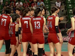 stretch posture of the women's volleyball team of Japan