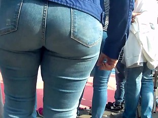 Big butt in blue jeans