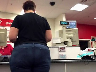 Tall Nerdy BBW with Large Amount of Ass (PAWG)